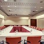 Crowne Plaza By Ihg
