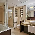 Crowne Plaza By Ihg Otel