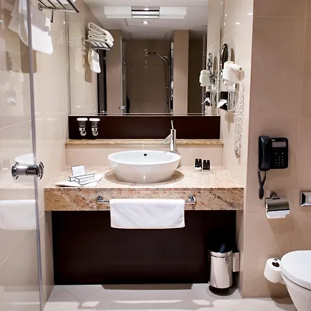 Hotel Crowne Plaza By Ihg Bratysława