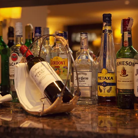 Crowne Plaza By Ihg Hotell Bratislava