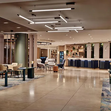 Hotel Crowne Plaza By Ihg Pressburg