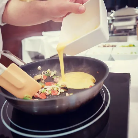 Crowne Plaza By Ihg Hotel Bratislava