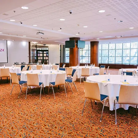 Hotel Crowne Plaza By Ihg Bratysława