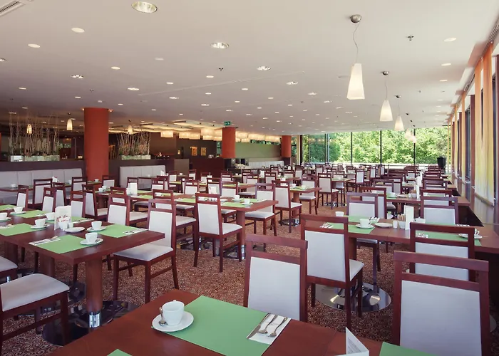 Hotel Crowne Plaza By Ihg