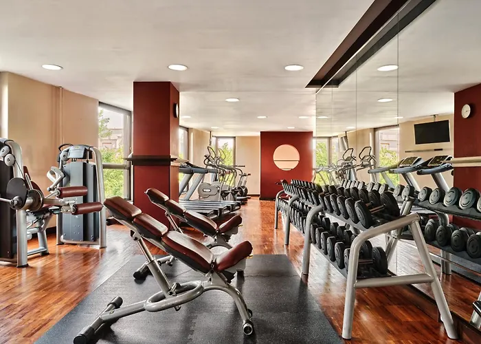 Hotell Crowne Plaza By Ihg 4*