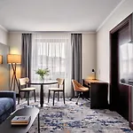 Crowne Plaza By Ihg 4*