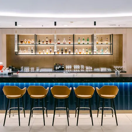 Crowne Plaza By Ihg Братислава