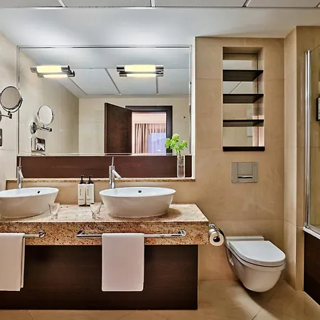 Crowne Plaza By Ihg Otel Bratislava