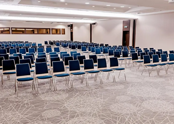 Otel Crowne Plaza By Ihg Bratislava