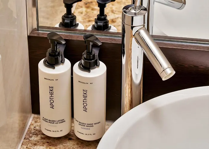 Otel Crowne Plaza By Ihg 4*